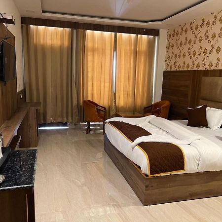 Highsky Resort 达兰萨拉 外观 照片